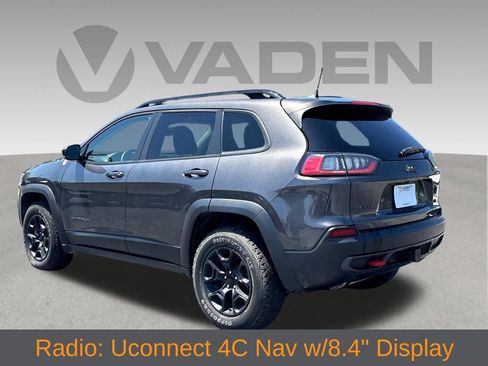 Used 2022 Jeep Cherokee Trailhawk w/ Sun, Sound & Nav Group AWD/4WD image 31