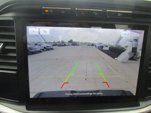 Used 2023 Ford F150 Lariat w/ FX4 Off-Road Package AWD/4WD image 29