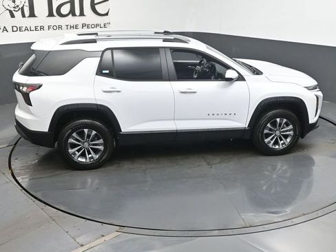 New 2026 Chevrolet Equinox LT FWD image 17