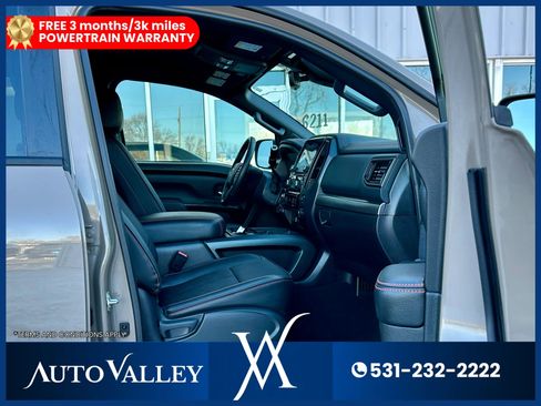 Used 2024 Nissan Titan PRO-4X w/ Pro-4x Utility Package image 18