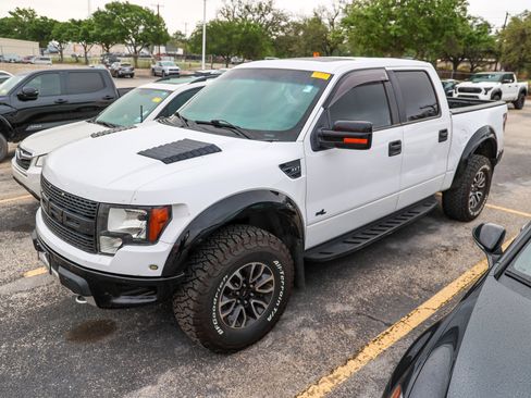 Used 2012 Ford F150 Raptor w/ Raptor Luxury Pkg image 3