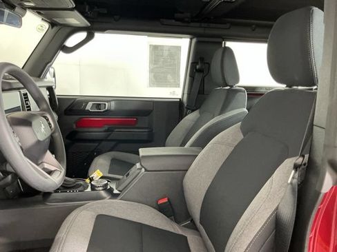 Used 2026 Ford Bronco 2-Door AWD/4WD image 14