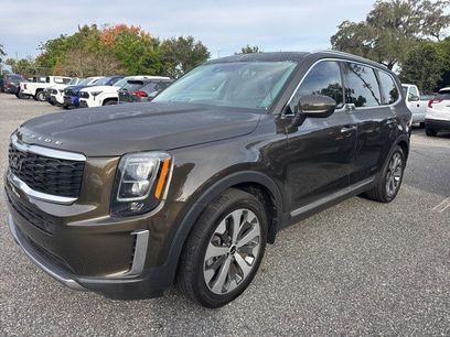 Used 2022 Kia Telluride EX w/ EX Premium Package