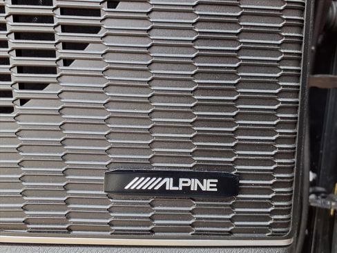 Certified 2023 Jeep Grand Cherokee 4xe w/ Luxury Tech Group II image 16