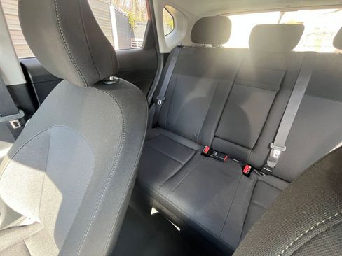 Used 2025 Hyundai Kona SEL image 34