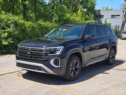 New 2026 Volkswagen Atlas Peak Edition