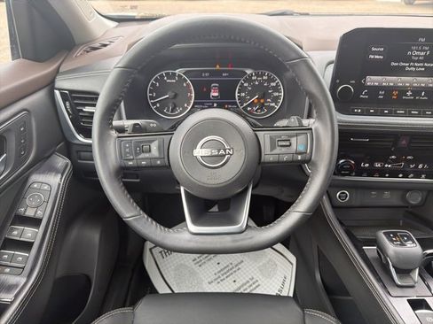 Certified 2023 Nissan Rogue SL w/ SL Premium Package image 27