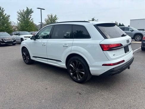 Certified 2025 Audi Q7 3.0T Premium Plus AWD/4WD image 8