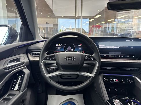 New 2025 Audi Q5 Premium image 14