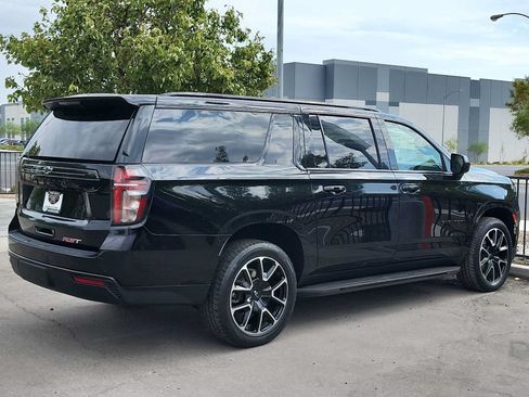 Used 2024 Chevrolet Suburban RST AWD/4WD image 6