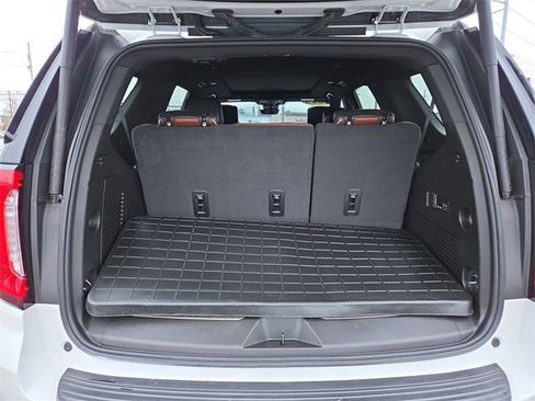 Used 2023 GMC Yukon Denali Ultimate image 15