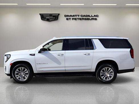 Used 2024 GMC Yukon XL Denali image 2