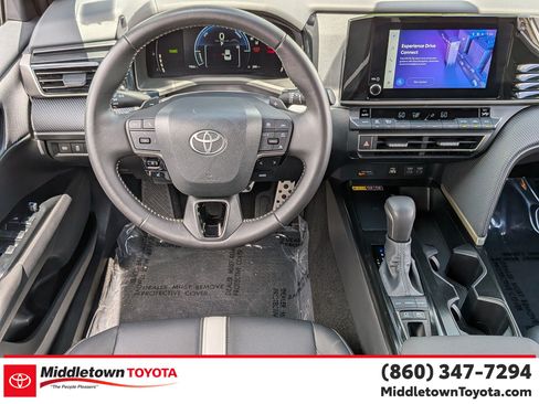 Certified 2025 Toyota Camry SE AWD/4WD image 29