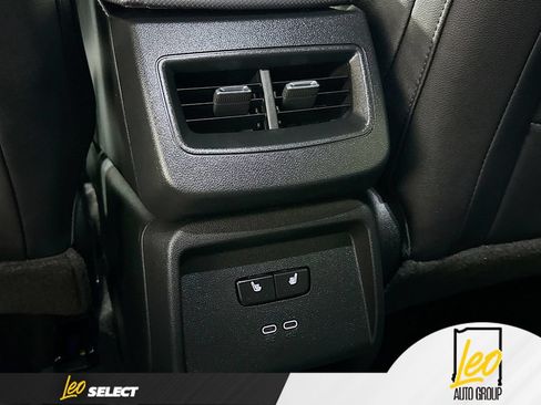 Used 2026 Chevrolet Equinox EV RS w/ Convenience Package II FWD image 27
