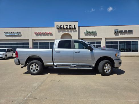 Used 2024 RAM 2500 Big Horn w/ Safety Group AWD/4WD image 1