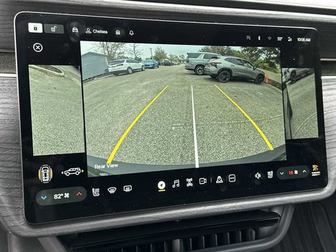 Used 2025 Rivian R1S Adventure image 22