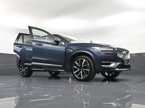 Used 2022 Volvo XC90 T8 Inscription Expression w/ Advanced Package AWD/4WD image 41