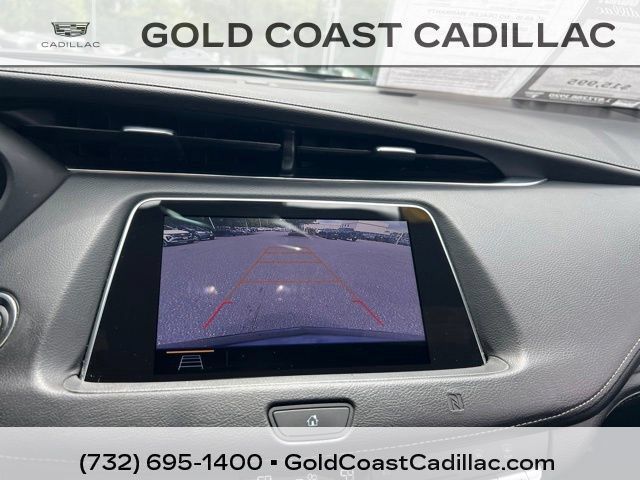 Used 2019 Cadillac XT4 Premium Luxury w/ Cold Weather Package FWD image 18