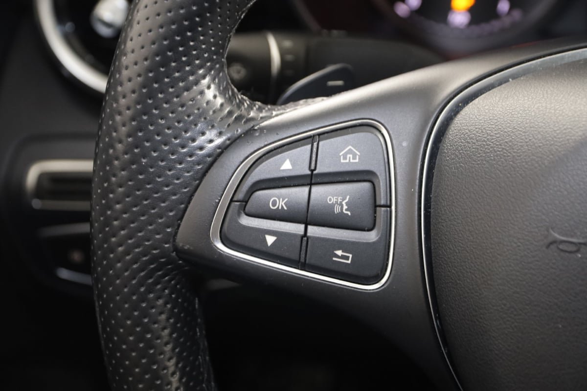Used 2016 Mercedes-Benz C 300 4MATIC Sedan image 28