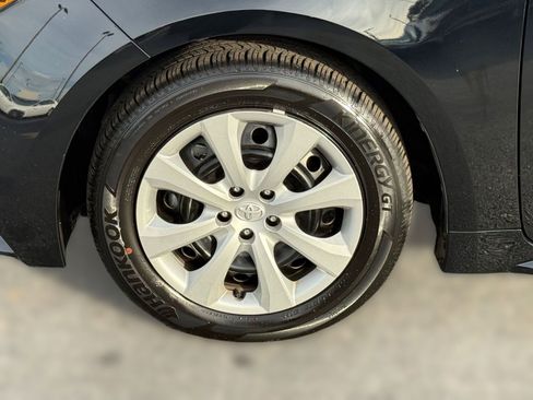 Certified 2024 Toyota Corolla LE image 12