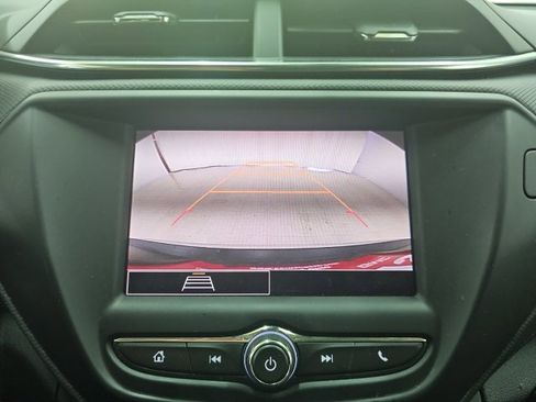 Used 2023 Chevrolet TrailBlazer LT image 3