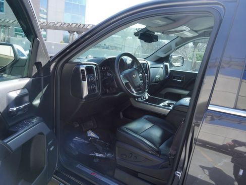 Used 2016 Chevrolet Silverado 1500 LTZ Z71 w/ LTZ Plus Package AWD/4WD image 11