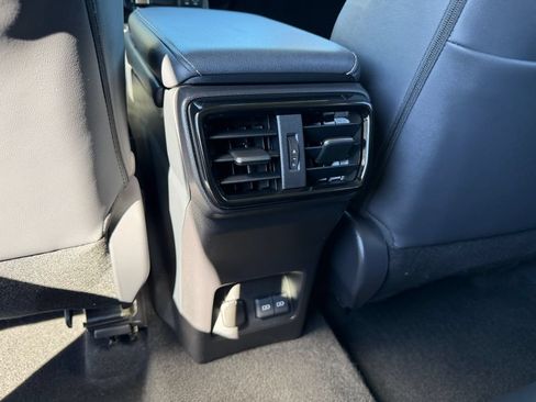 Used 2025 Lexus NX 250 FWD image 30