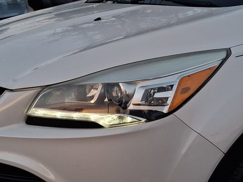 Used 2013 Ford Escape Titanium w/ Parking Technology Pkg image 29