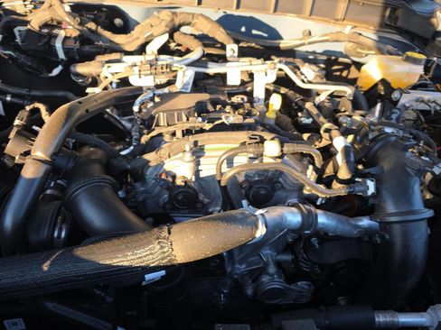 Used 2025 Ford Bronco Outer Banks image 21