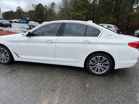 Used 2018 BMW 530e xDrive 530e xDrive iPerformance image 11
