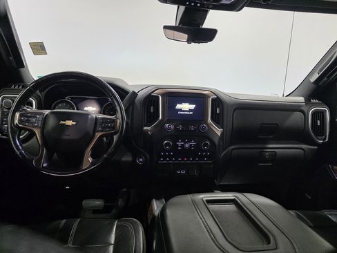 Used 2019 Chevrolet Silverado 1500 High Country image 11