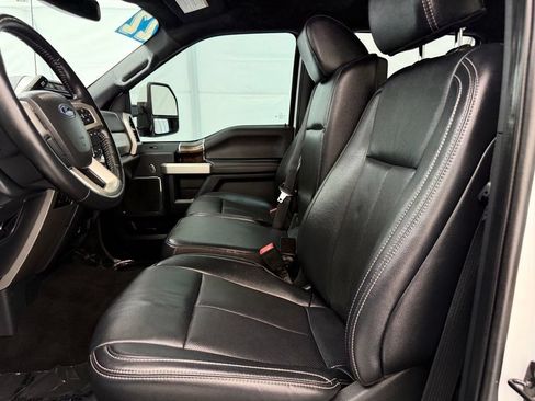 Used 2022 Ford F350 Lariat w/ Tremor Off-Road Package AWD/4WD image 12