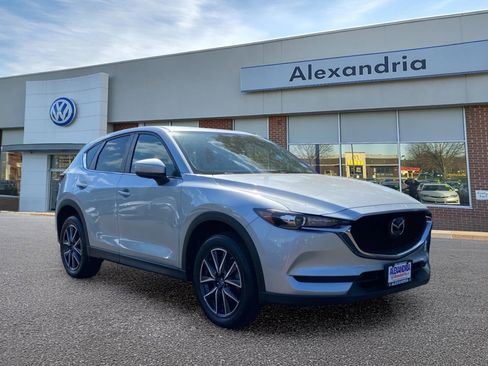 Used 2018 MAZDA CX-5 Touring w/ Preferred Equipment Package AWD/4WD image 1