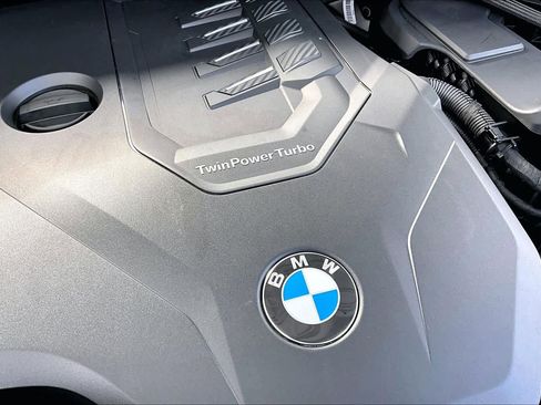 Used 2024 BMW X3 xDrive30i w/ Premium Package image 30