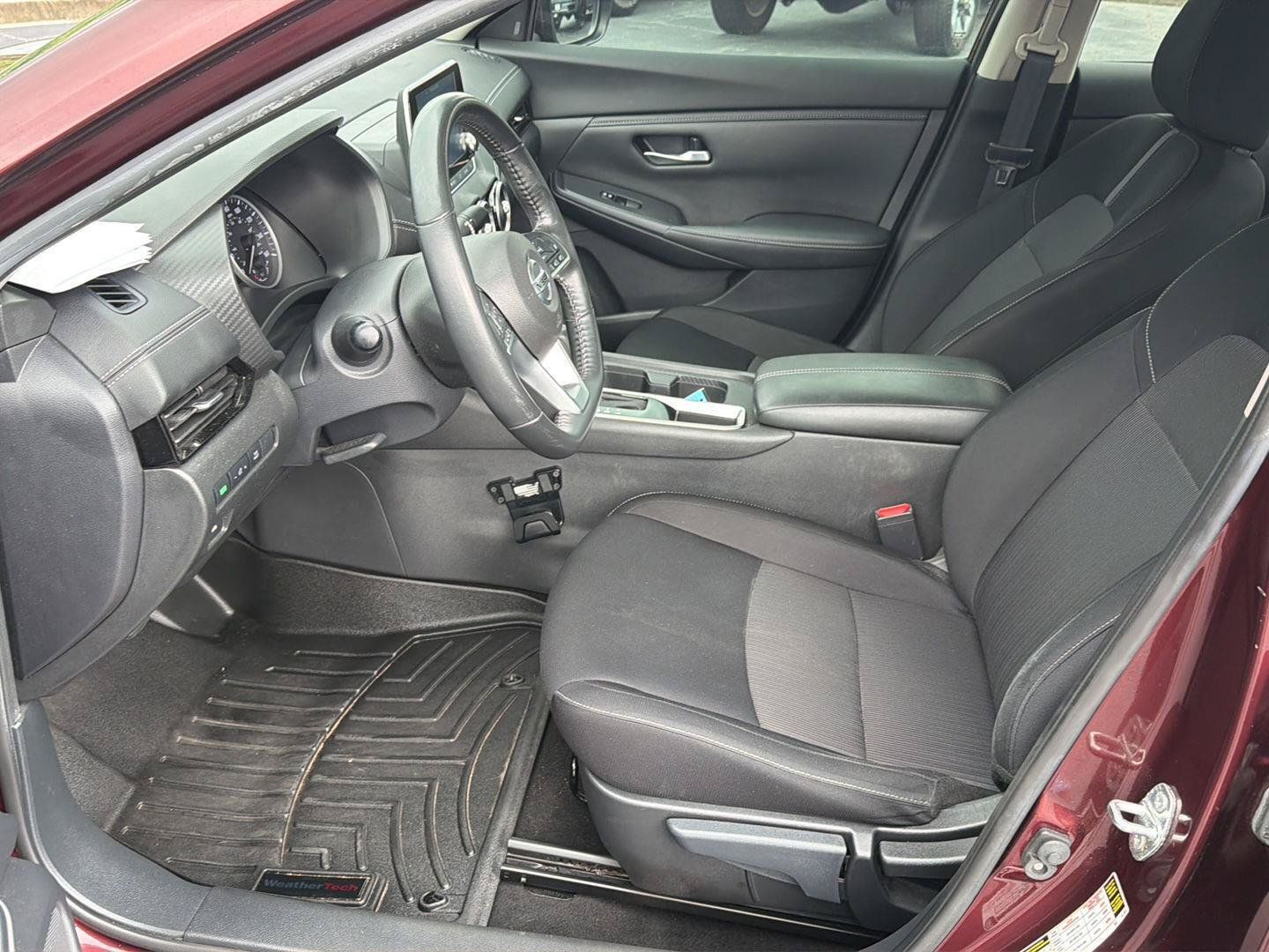 Used 2022 Nissan Sentra SV w/ Trunk Package FWD image 10