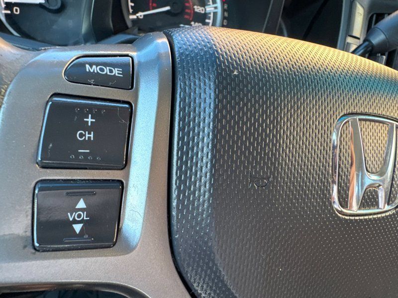 Used 2010 Honda Ridgeline RTS image 25