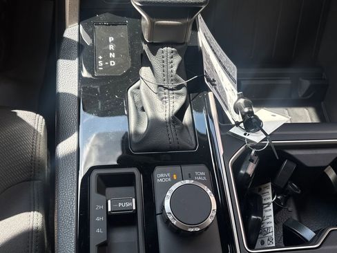 New 2026 Toyota Tundra SR5 AWD/4WD image 15