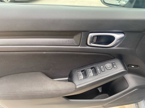 Certified 2025 Honda Civic LX image 36