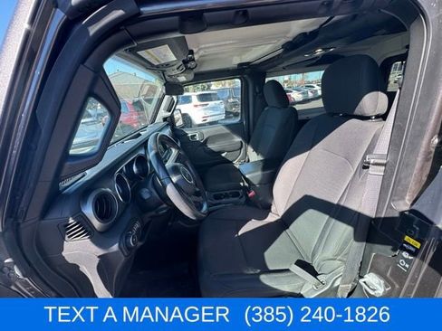 Used 2021 Jeep Wrangler Sport S image 17