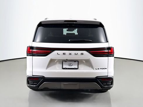 New 2026 Lexus LX 700h Luxury image 6