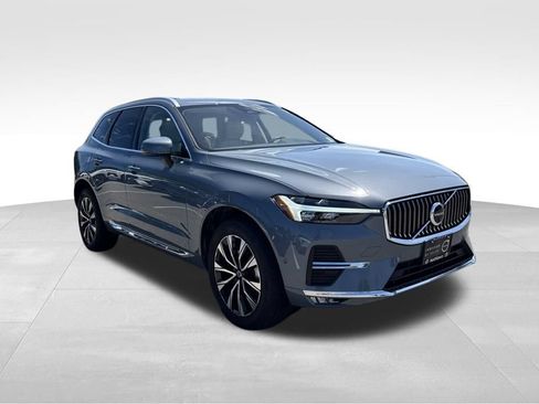 Certified 2023 Volvo XC60 B5 Plus w/ Climate Package AWD/4WD image 37