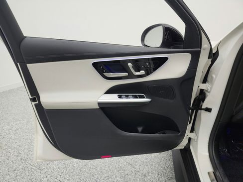 Certified 2023 Mercedes-Benz GLC 300 image 14