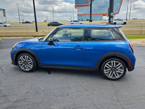 New 2025 MINI Cooper S image 6