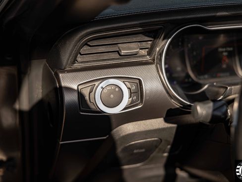 Used 2018 Ford Mustang Premium w/ Equipment Group 201A image 19