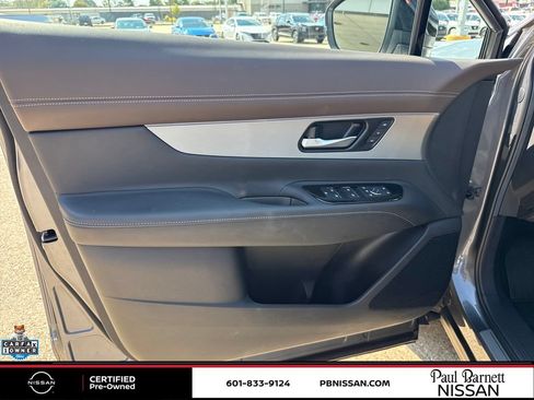 Certified 2025 Nissan Murano Platinum w/ Cargo Package AWD/4WD image 31