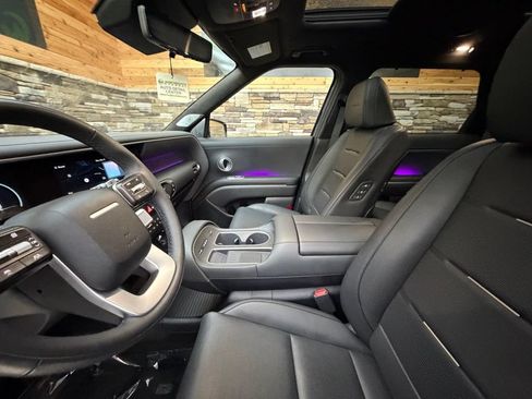 Used 2026 Hyundai Palisade Calligraphy AWD/4WD image 11