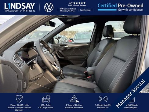 Certified 2023 Volkswagen Tiguan SE R-Line image 8