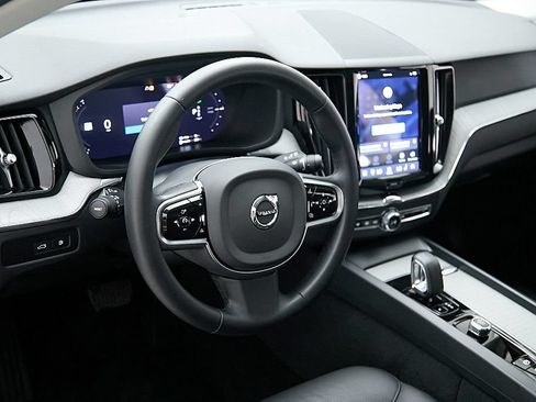 Certified 2025 Volvo XC60 T8 Plus w/ Protection Package Premier AWD/4WD image 13