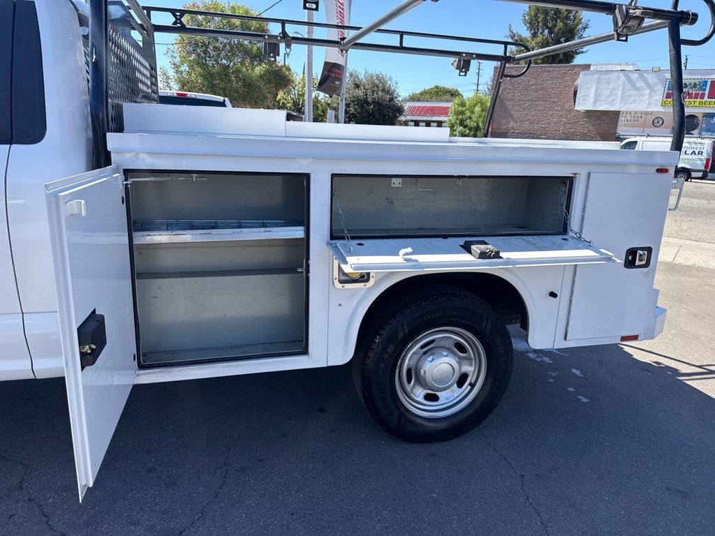 Used 2019 Ford F350 XL w/ Power Equipment Group RWD image 7