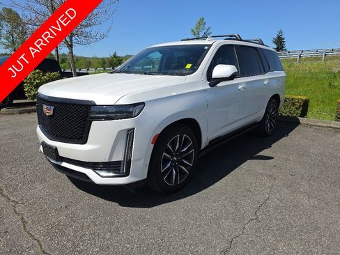 Used 2024 Cadillac Escalade Sport Platinum w/ Heavy-Duty Trailer Package AWD/4WD image 1